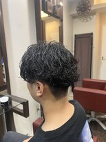 ハイパー(HYPER)&nbsp;刈り上げサーフカール（メンズ/パーマ/サーフカール）