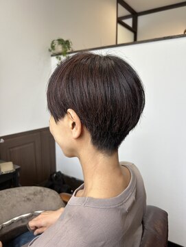 ミレナ(Milena) スッキリ丸みショート