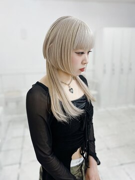 ネフ(NeF) 【ito】クラゲヘアーのロングウルフレイヤー