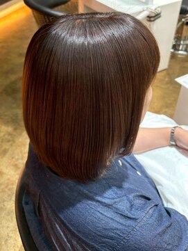 カミラボ(KAMI LABO) ツヤ髪 ボブ 縮毛矯正 ダメージレス 髪質改善 美髪 20代