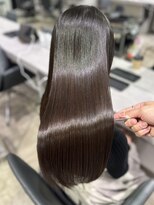 キュア 表参道(CURE) 黒髪/グレージュカラー/ココアベージュ/ヘルシーロング/表参道