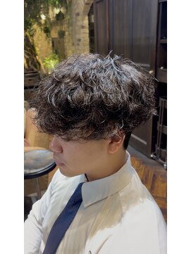 モナン 新宿(Monan) シャドウマッシュ