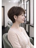 透明感ベージュと軽やかレイヤーショート　成田駅/マンツーマン