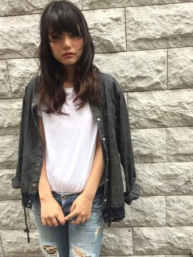 マグノリア(MAGNOLIA) 隠しレイヤーのこなれウエーブ