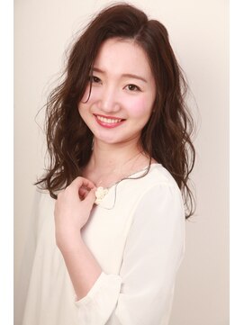 アマネク(AMANEQ by THISCOVER.) かきあげバング波ウエーブ