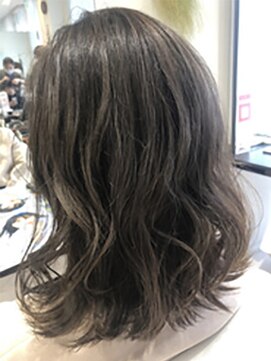 アメイジングヘアー 美沢店(AMAZING HAIR) 【AMAZING HAIR 美沢店/山岸】アッシュベージュ×ハイライト