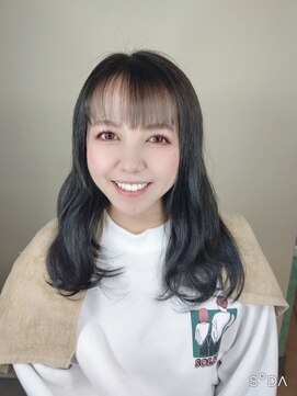 ウィット アンド ラファム Wit &La Famme 暗髪グレージュ（ブルージュに見えるかも）