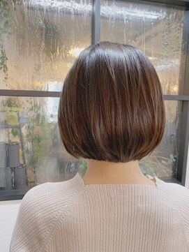 ニット 銀座(knit) 20代30代40代/大人可愛い/ナチュラルボブ/内巻きワンカール