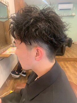 パピコ(Papiko) 刈り上げx パーマ