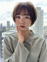 エクリフルール(equri fleur) 【目黒】20代 30代 ふんわり柔らか丸みレイヤーショート