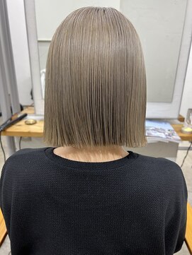 ヘアー バトン(hair vaton) グレージュボブ