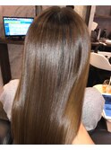 大人可愛い美髪ストレート上品モテ髪ロング【カミケンパセオ】