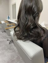 シーラ(cie-ra.)&nbsp;#レイヤーカット #オリーブグレージュ　　#cie-ra.