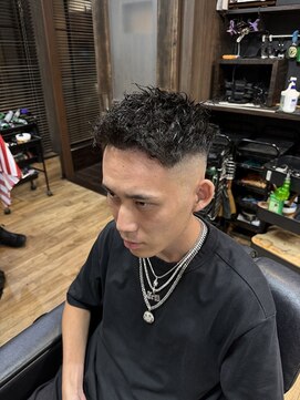 バーバーショップノア(BARBERSHOP NOR) ”ハードツイストアップバング”