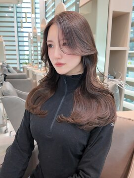 ライズ ネックス ザ サロン 渋谷(LIZE nex the salon) 【MOE】ブラウンベージュ×レイヤーカット