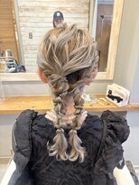 パシャ(Pasha) 大人気♪二つ編みおろし