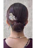 結婚式お呼ばれタイトシニヨン／ヘアセット/タイト/アレンジ