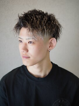 髪工房ケンズ 上新庄(髪工房ken's) アップバングフェード