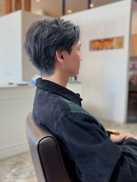 ネイビーヘアデザイン(navy hair design) センターパート