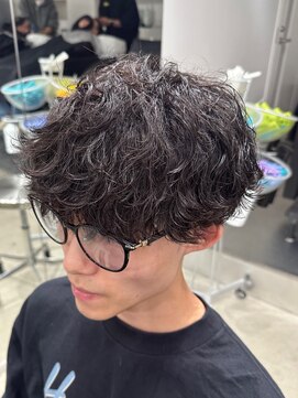 フィフス 名駅(fifth) 再現性高い波巻きスパイラルパーマ×刈り上げマッシュ