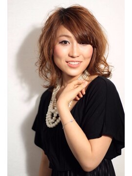 オーバーキャプテンネイキッド(OVER CAPTAIN NAKED) クールフェミニンヘア