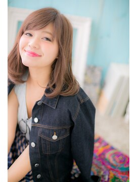 ミック ヘアアンドビューティー 大山店(miq Hair&Beauty) ラフに毛先を遊ばせて…等身大の《リラクシーセミディ》