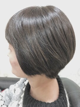 ヘアアンドメイク エトワール 古淵店(hair&make etoile) ツヤっと前下がりボブ