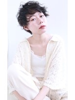 ルララドゥ&nbsp;【ララドゥ関根】黒髪　ショートパーマ