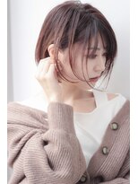 リタ(Lita)&nbsp;秋冬おすすめ！前下がりボブ　ベージュカラー　ブランジュ