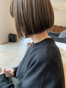 トップヘアーヒルズ 安城(TOP HAIR HILLS) スリークボブ/ニュアンスカラー/ことりベージュ
