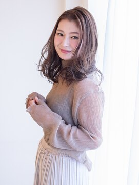 ヘアアンドエステ ヒロイン 西麻布本店(Hair&Esthe HIROIN) 大人の重ためレイヤースタイル