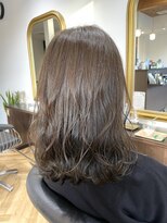 アゲート(agete)&nbsp;ホワイトアッシュ×ミディアムボブ