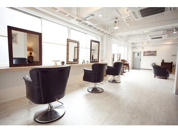 tahie　【タヒエ】