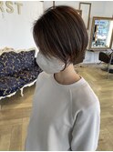 ショートボブ
