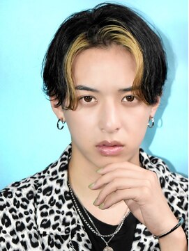 オーシャントーキョー(OCEAN TOKYO) ニュアンスパーマセンターパートツーブロックコンマバング韓国