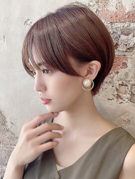 アフロート ルヴア(AFLOAT RUVUA) 『岩田莉奈』/ショートカット 白髪染め 縮毛矯正