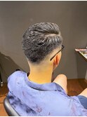 ビジネスショート スキンフェード 七三サイドパートオールバック