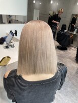 モニカ(MONIQA) ミルクティーグレージュ