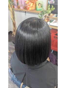 リューク(Ryu/Ku) カット＋縮毛矯正