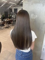 ミューバイケンジ(miu by KENJE)&nbsp;miu＆有野ひかり 透明感抜群オリーブカラー