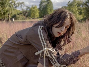 リーホリエ(Lee Horie)の写真/【10時~19時最終受付★】[【人気No.1☆】カット+透明感カラー+oggiotto or Aujuaトリートメント￥7700]