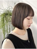 切りっぱなしボブ×ハイライト