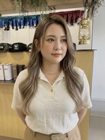 チオ(Chio)&nbsp;【富山】ハイトーンベージュで作る華やかロング