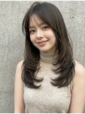 顔周りシャギーカット黒髪グレージュ小顔レイヤーロング20代P2