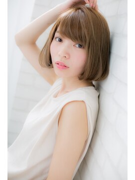 ローマ ギンザ(ROMA Ginza) 『ROMA』透明感のあるクリーミーアッシュメルトカラーボブ