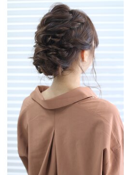 オーロ 武庫之荘店(ORO) 編み込みルーズアップ