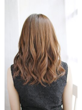 シュシュット(chouchoute) 吉祥寺ヴェールウェーブブルージュ美髪似合わせカットアシメ/067