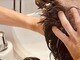 イーズヘアー(Eaze Hair)の写真/【メンズ専門サロン】頭皮クレンジングで頭皮の汚れを取り除き、抜け毛の予防と同時に髪の毛もボリュームUP