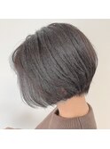 王道ショートボブ×シアーベージュ