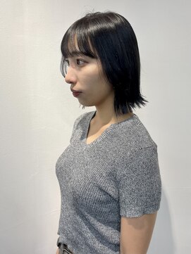 シオ ヘアー デザイン(Sio. hair design) 深めグレーで透明感カラー